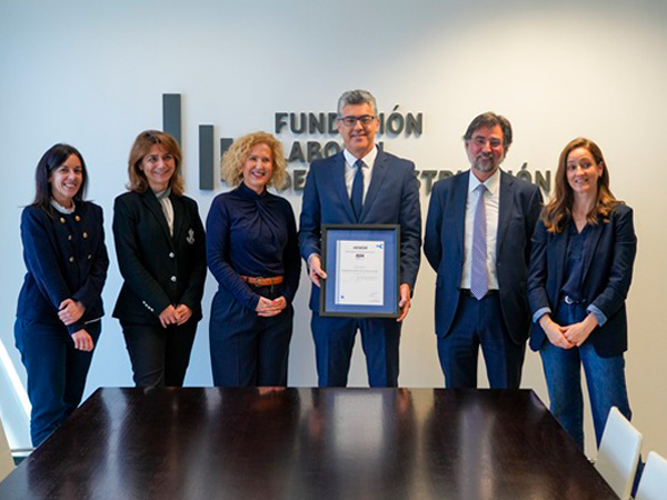 Con la obtención del certificado de Auditoría Retributiva, la Fundación Laboral de la Construcción reconoce el compromiso con la igualdad salarial de su plantilla