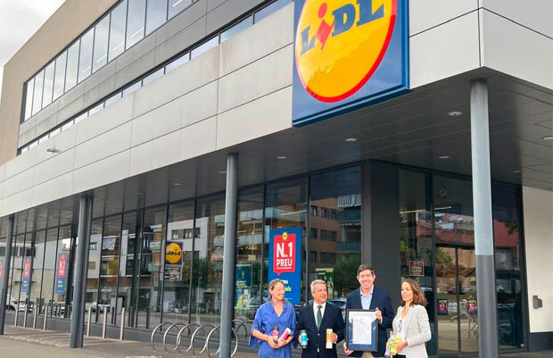 Lidl España ha puesto en marcha un proyecto pionero de economía circular que permite dar una segunda vida a sus propios residuos
