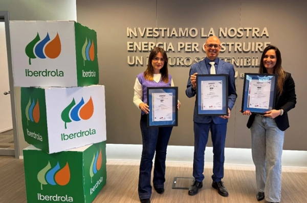Iberdrola Italia Srl, realtà di riferimento nel panorama mondiale delle energie rinnovabili, ha rinnovato con successo le certificazioni ISO 9001, ISO 14001 e ISO 45001. Il traguardo, raggiunto in collaborazione con AENOR Italia, riflette la volontà del Gruppo di operare secondo i più elevati standard internazionali.