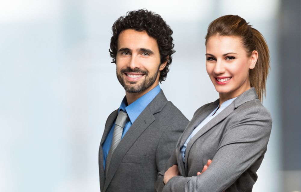 Servicios de asesoría fiscal, laboral, contable y mercantil responsables
y comprometidos con el cliente. Norma UNE 420001